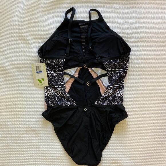 NWT Next - Dark Star Contour One Piece size XL - Picture 5 of 6